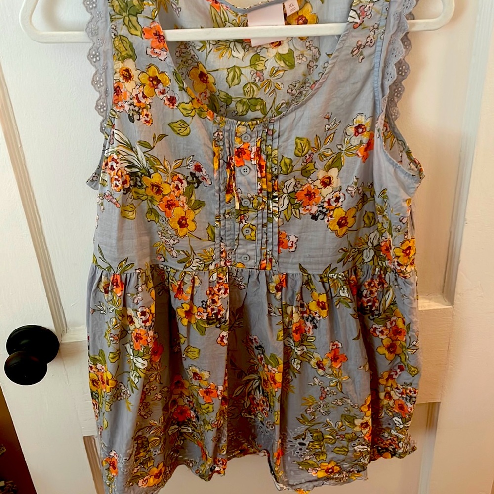 Lauren Conrad tank